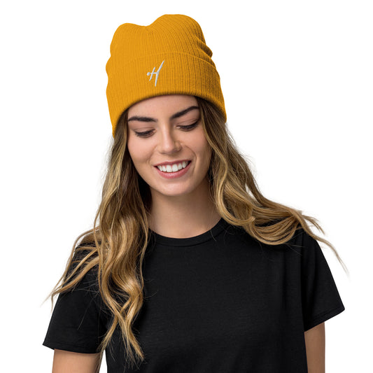 Harriet Chung Penché Ribbed Knit Beanie